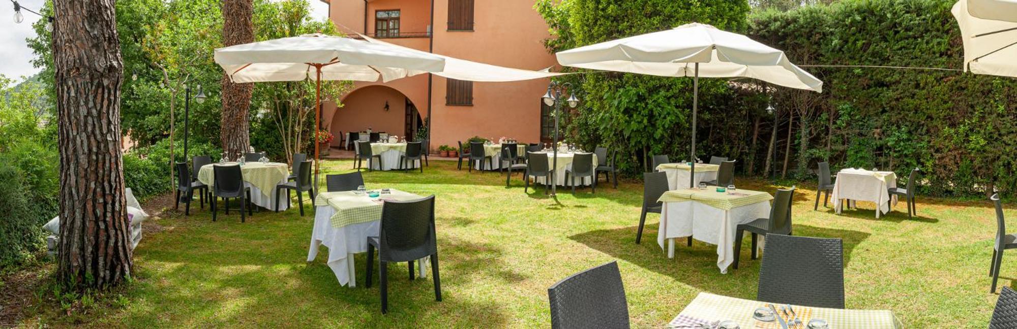 Hotel La Fattoria San Giovanni Di Baiano Buitenkant foto