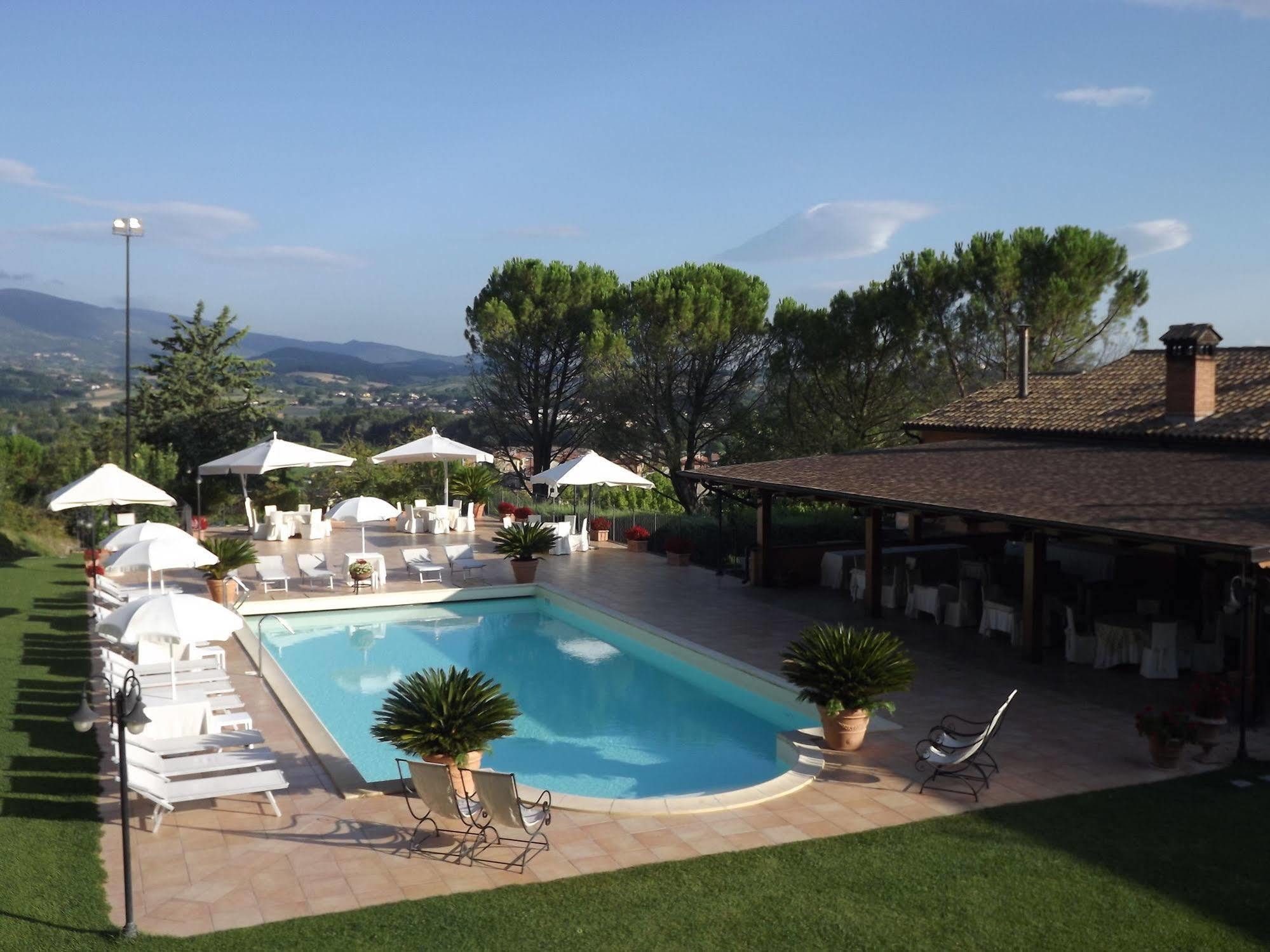 Hotel La Fattoria San Giovanni Di Baiano Buitenkant foto