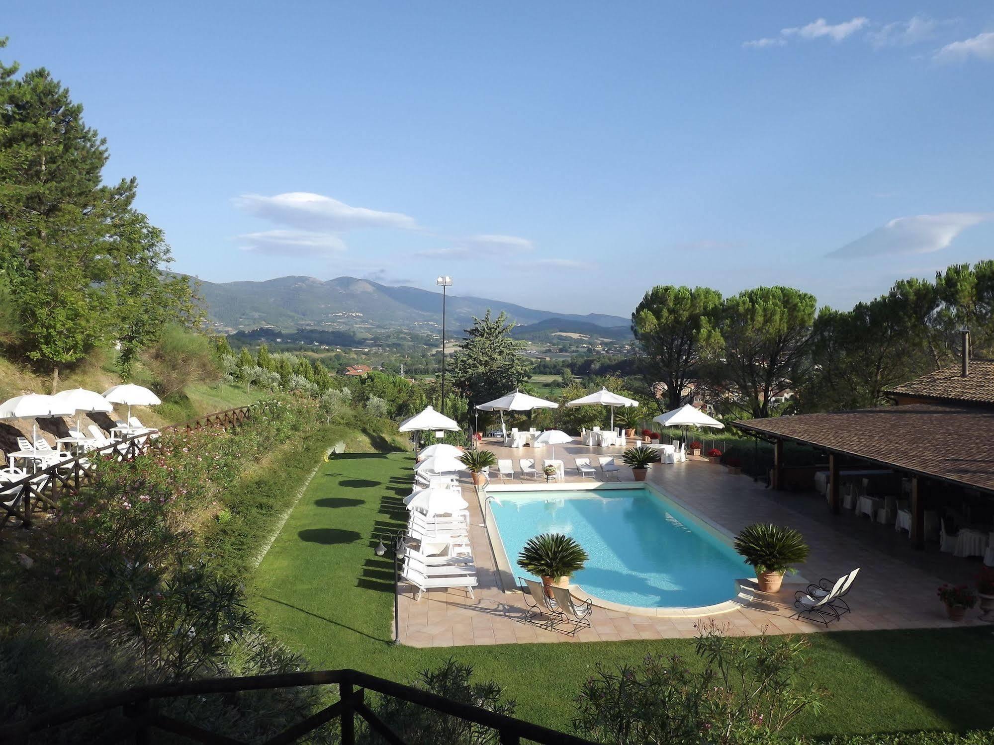 Hotel La Fattoria San Giovanni Di Baiano Buitenkant foto